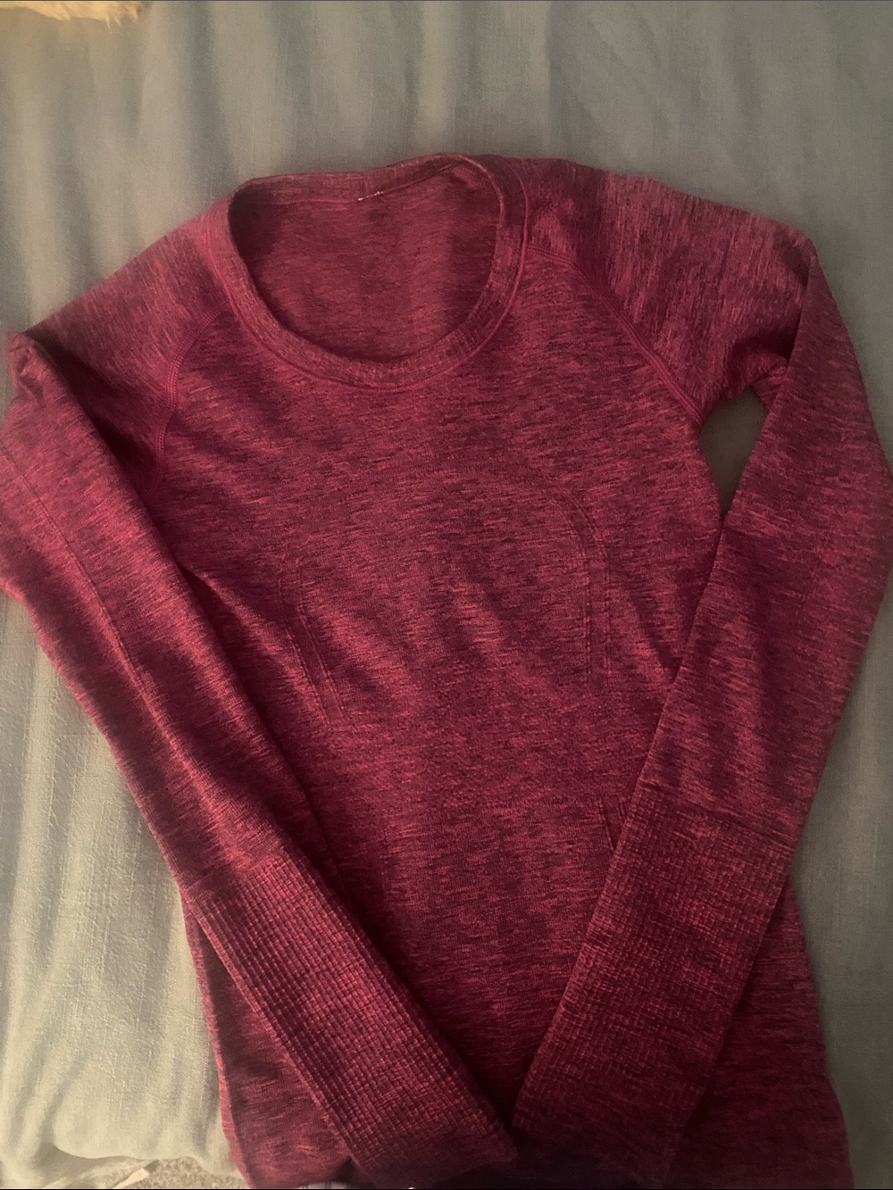 lululemon athletica Long Sleeve Seamless Crew in Heathered Berry